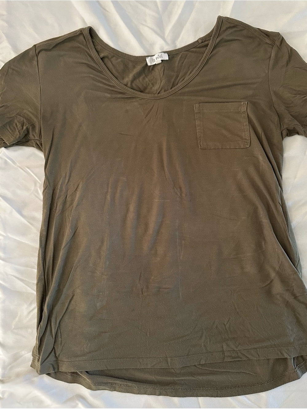 Everyday Soft Women’s Pocket Tee - Olive